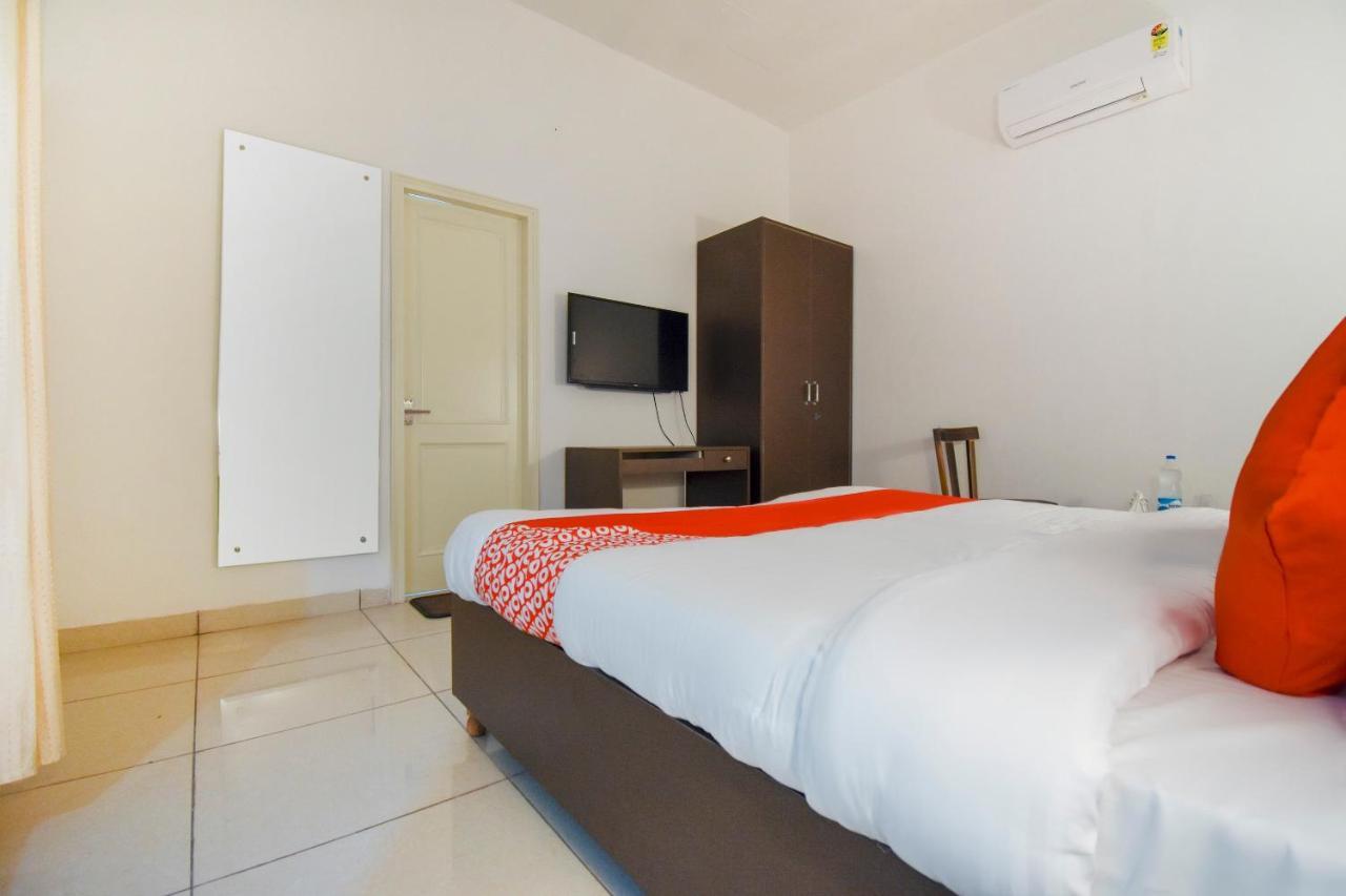 מלון לודהיאנה Oyo 75460 Sky High Residency מראה חיצוני תמונה