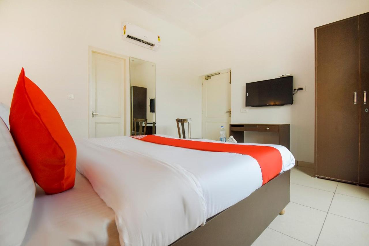 מלון לודהיאנה Oyo 75460 Sky High Residency מראה חיצוני תמונה