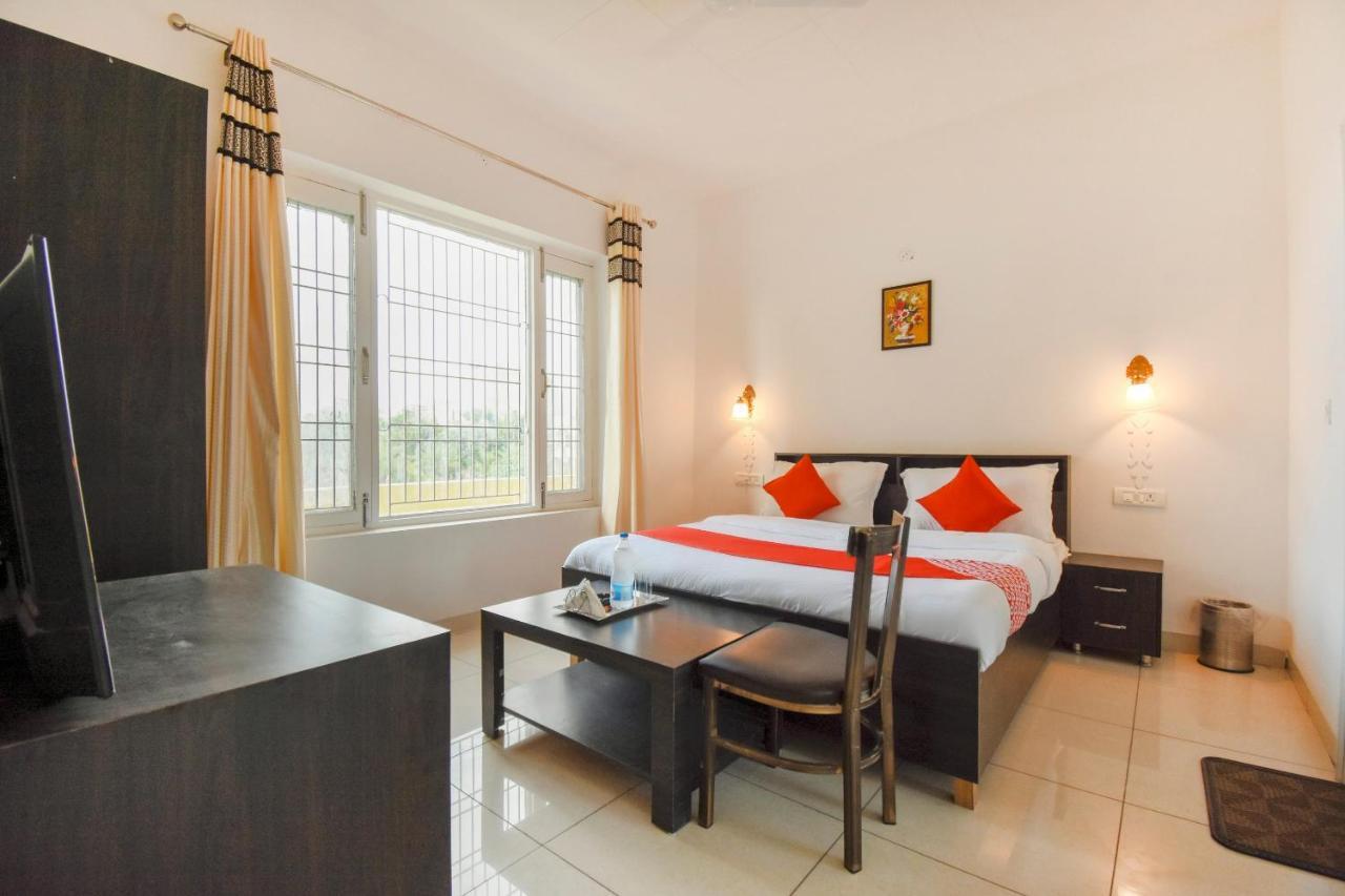 מלון לודהיאנה Oyo 75460 Sky High Residency מראה חיצוני תמונה