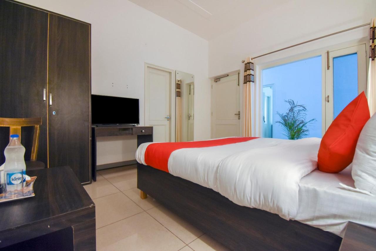 מלון לודהיאנה Oyo 75460 Sky High Residency מראה חיצוני תמונה