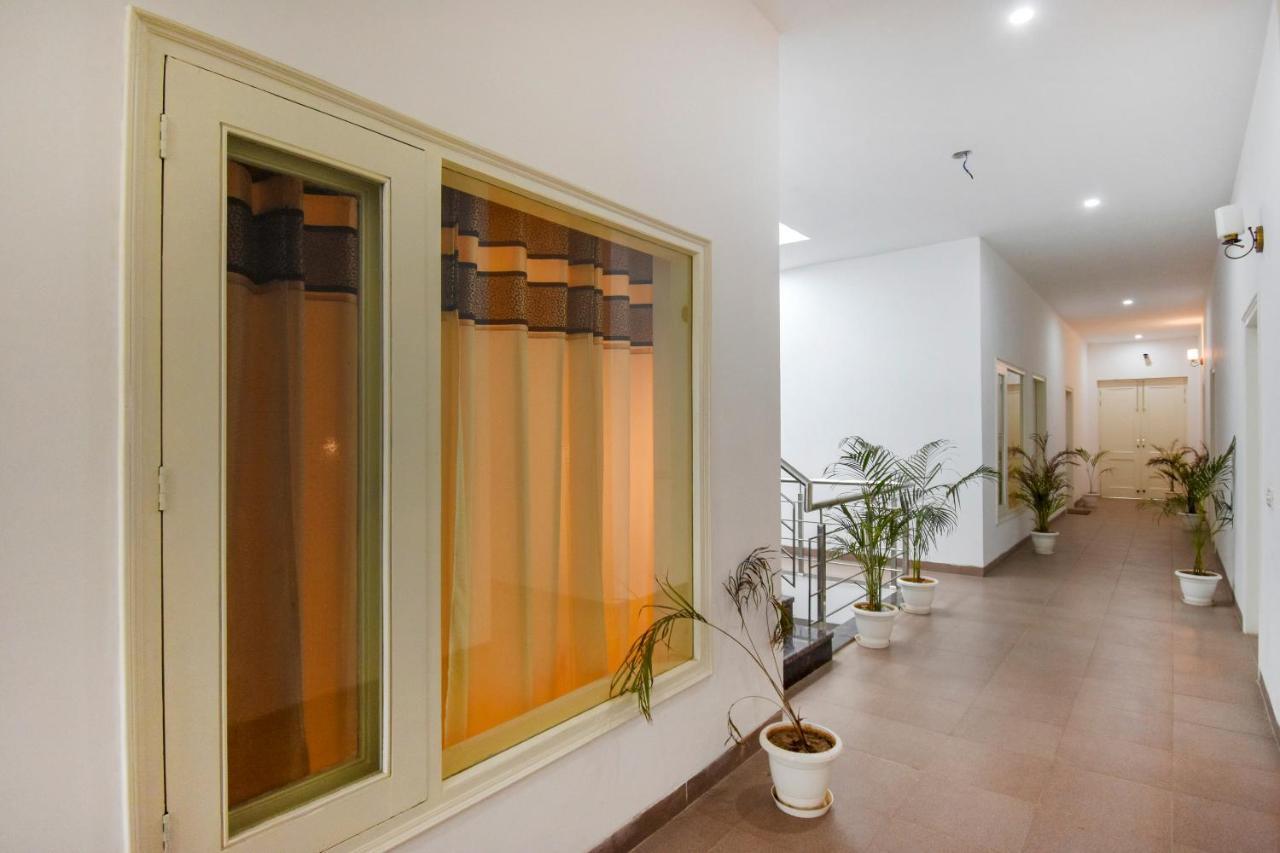 מלון לודהיאנה Oyo 75460 Sky High Residency מראה חיצוני תמונה