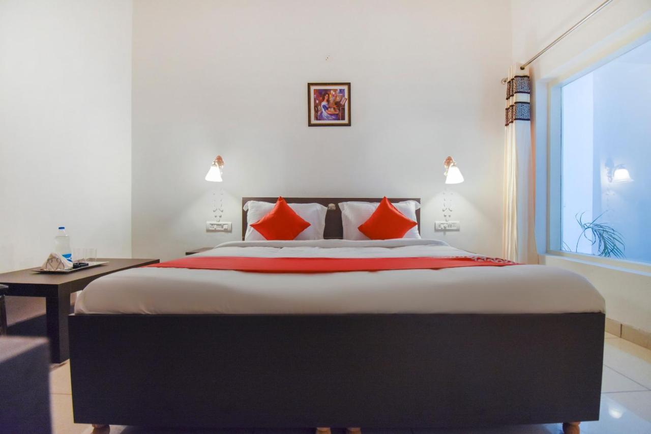 מלון לודהיאנה Oyo 75460 Sky High Residency מראה חיצוני תמונה